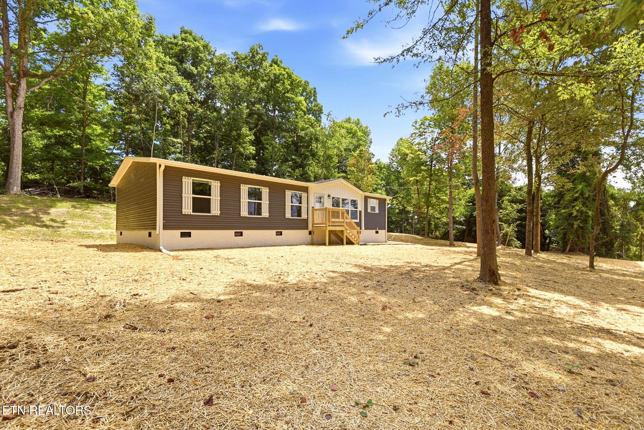 3334 Shipe Road Corryton, TN 37721 - Photo 2 of 20 2-web-or-mls-Shipe3334 (24)