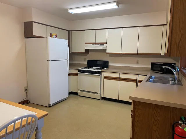 $399,900 | 316 North East Street, Unit 1 AND 2, Chelsea, MI 48118