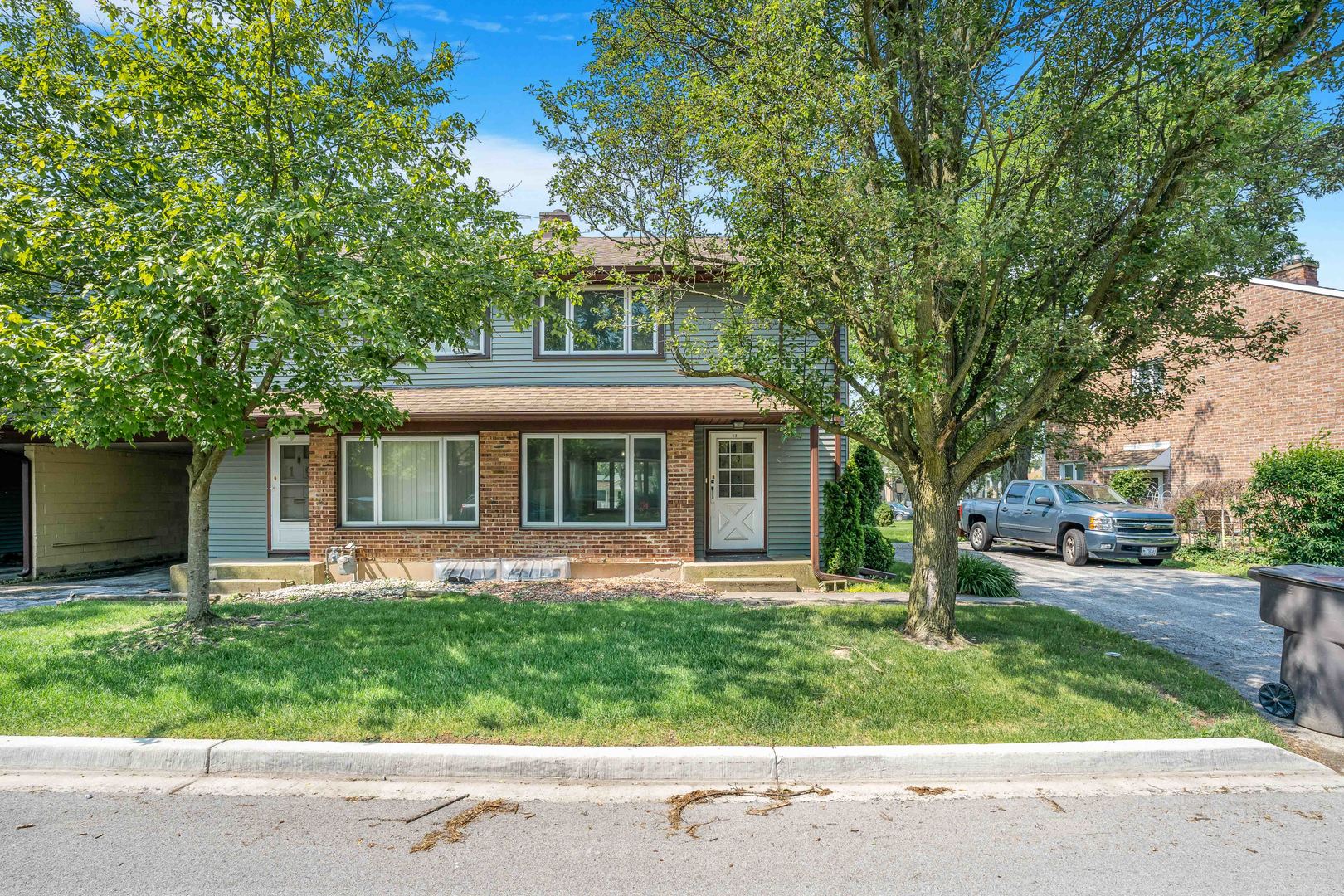 17 Michael Road Park Forest, IL 60466 - Photo 4 of 5 front view of a house with a yard