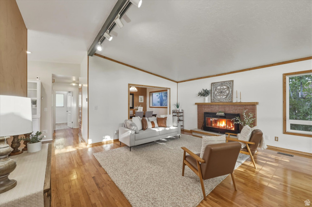 502 North Main Street Bountiful, UT 84010 - Photo 6 of 37