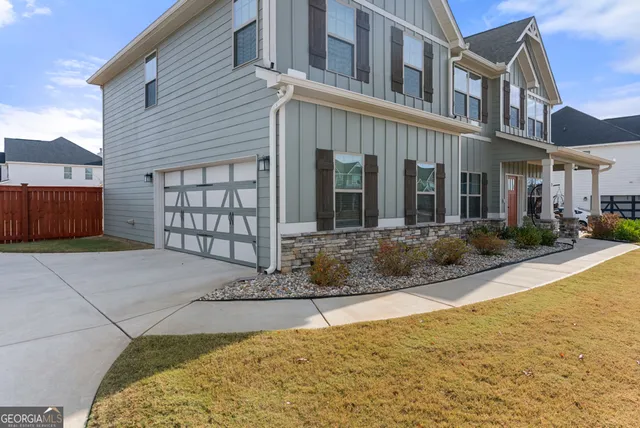 $425,000 | 2 Pearl Moss Lane, Kathleen, GA 31047