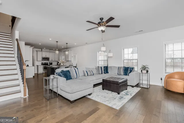 $425,000 | 2 Pearl Moss Lane, Kathleen, GA 31047