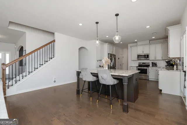 $425,000 | 2 Pearl Moss Lane, Kathleen, GA 31047