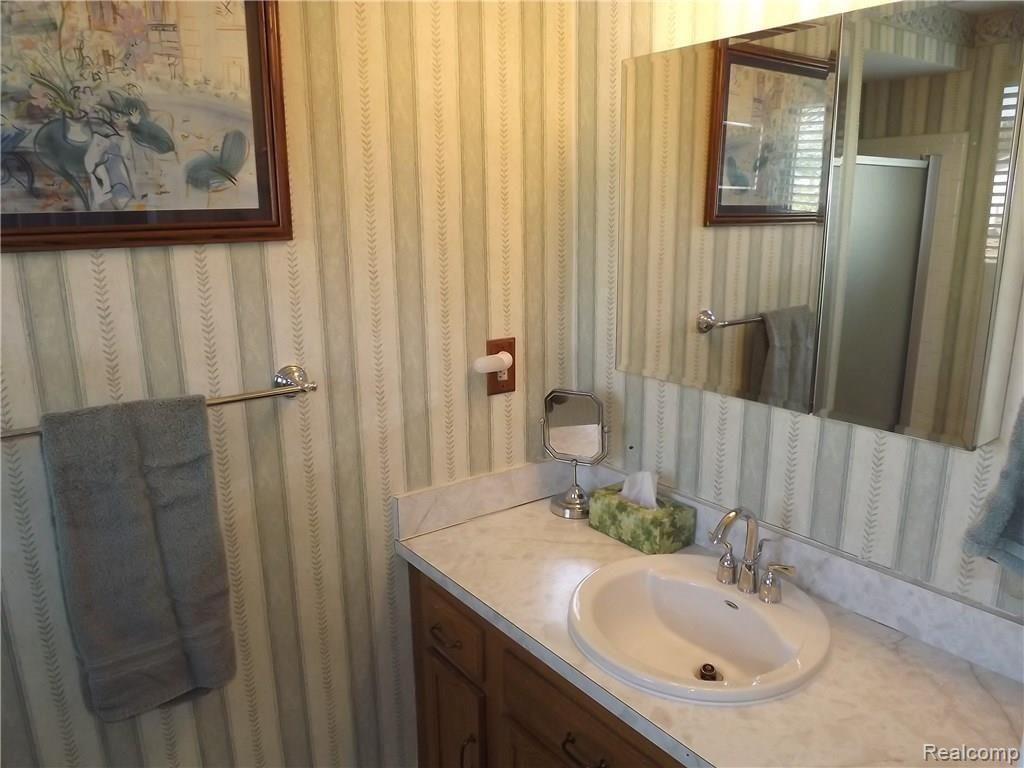 766 Lion Street Rochester Hills, MI 48307 - Photo 33 of 33