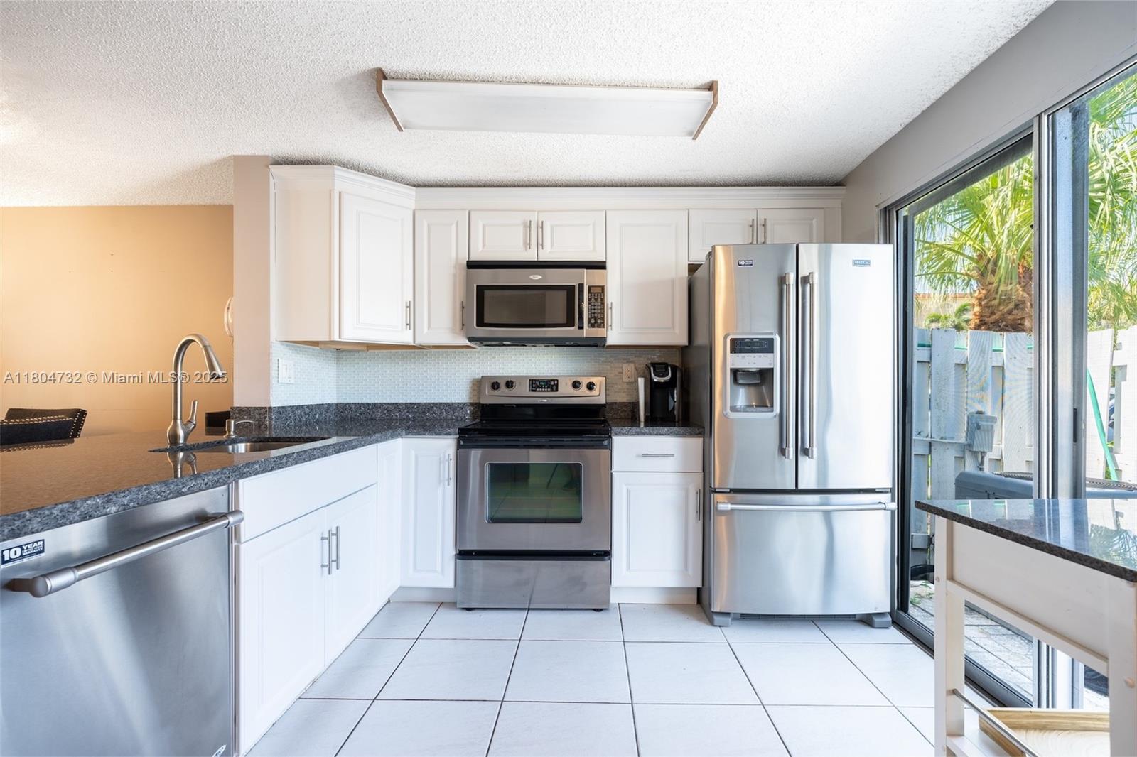 2683 Northeast 15th Street, Unit 2683 Pompano Beach, FL 33062 - Photo 2 of 26