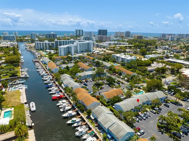 $2,700 | 2683 Northeast 15th Street, Unit 2683, Pompano Beach, FL 33062