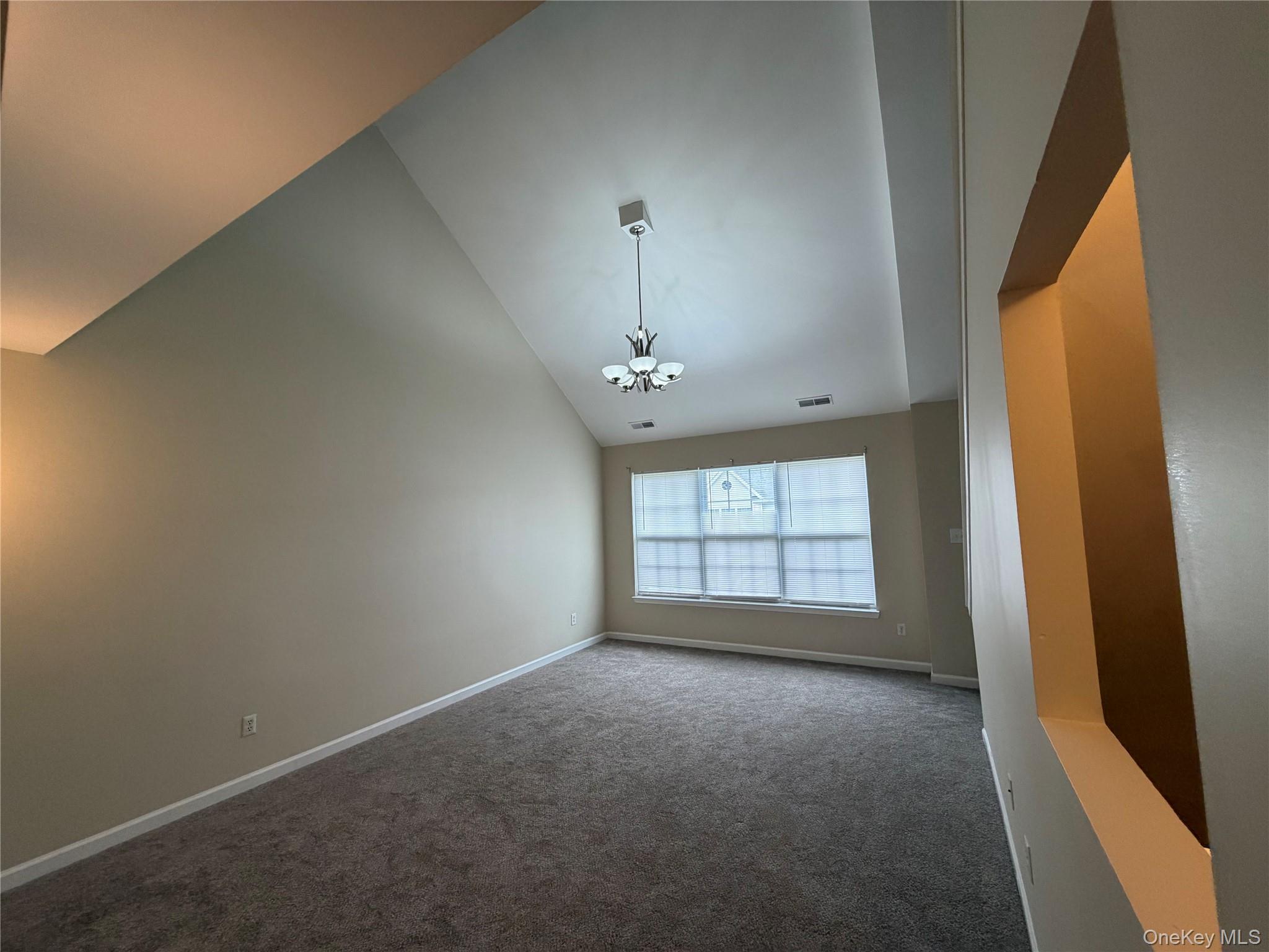 141 Ruth Court Middletown, NY 10940 - Photo 10 of 37 Gallery Image 10