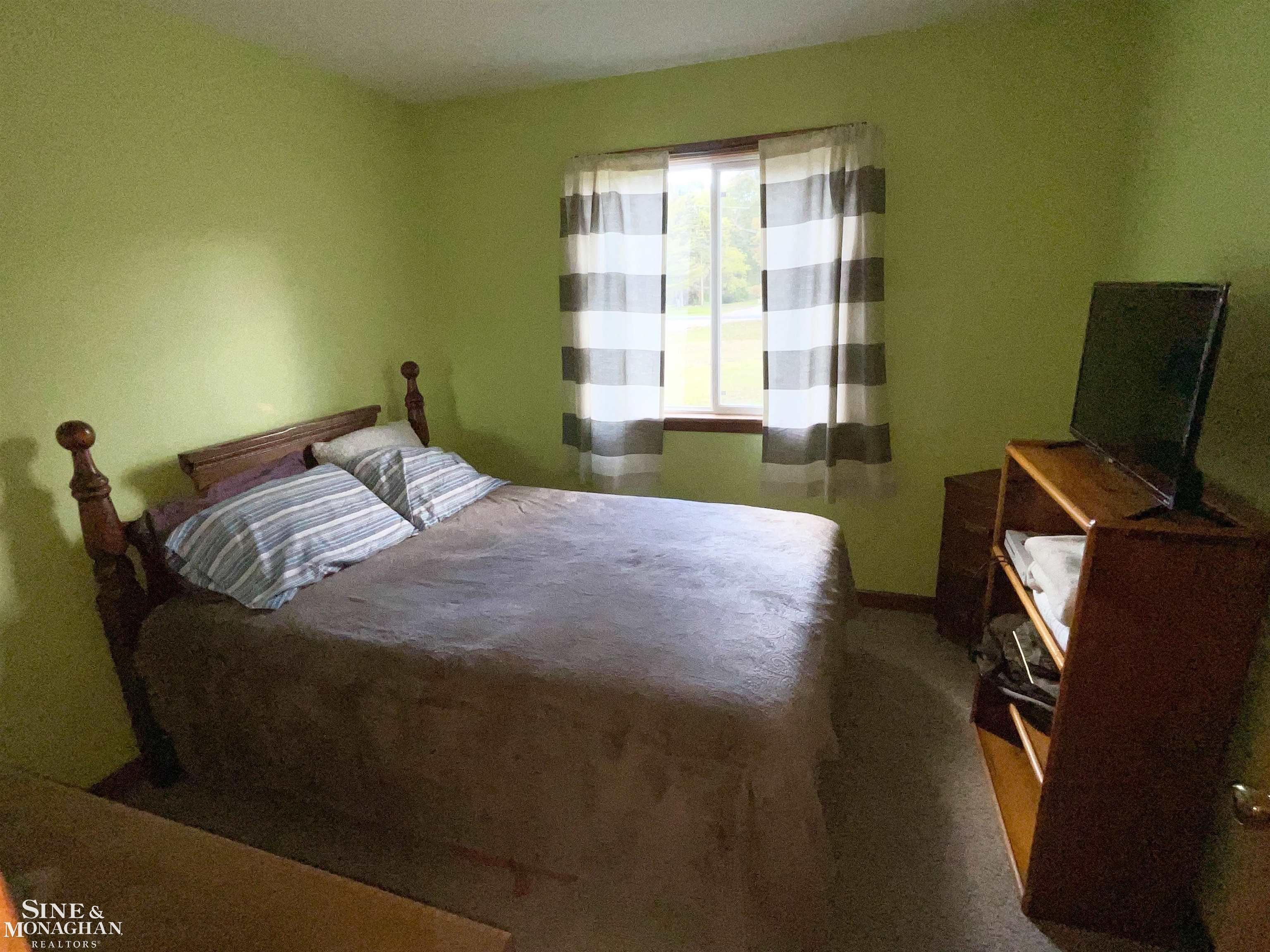 8789 Marsh Road Algonac, MI 48001 - Photo 24 of 37 50125042-23.JPG