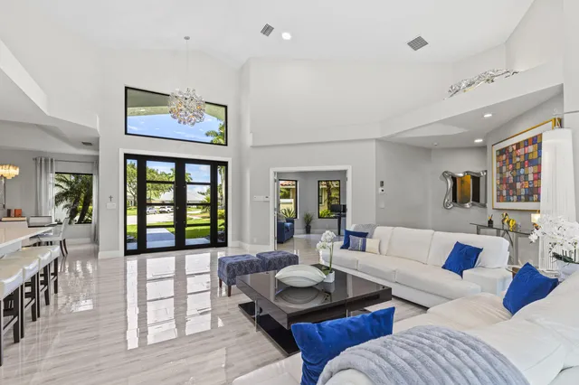 $1,650,000 | 10818 Ashmont Drive, Boca Raton, FL 33498