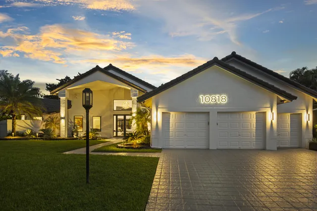 $1,650,000 | 10818 Ashmont Drive, Boca Raton, FL 33498