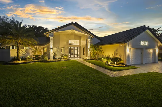 $1,650,000 | 10818 Ashmont Drive, Boca Raton, FL 33498