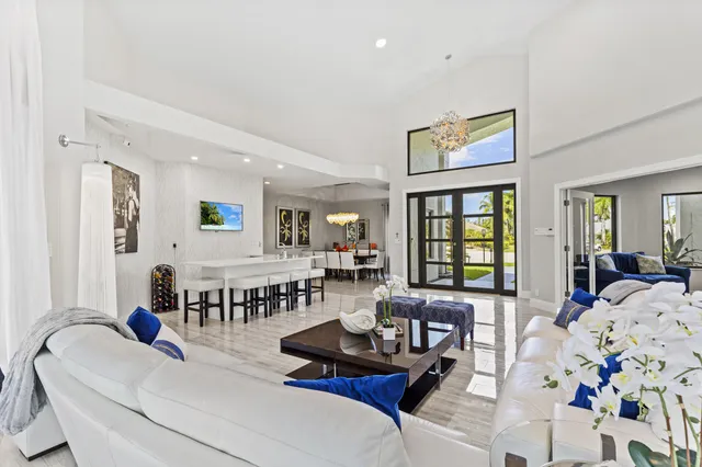 $1,650,000 | 10818 Ashmont Drive, Boca Raton, FL 33498