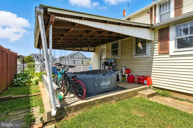 $198,000 | 1745 Filbert Street, York, PA 17404