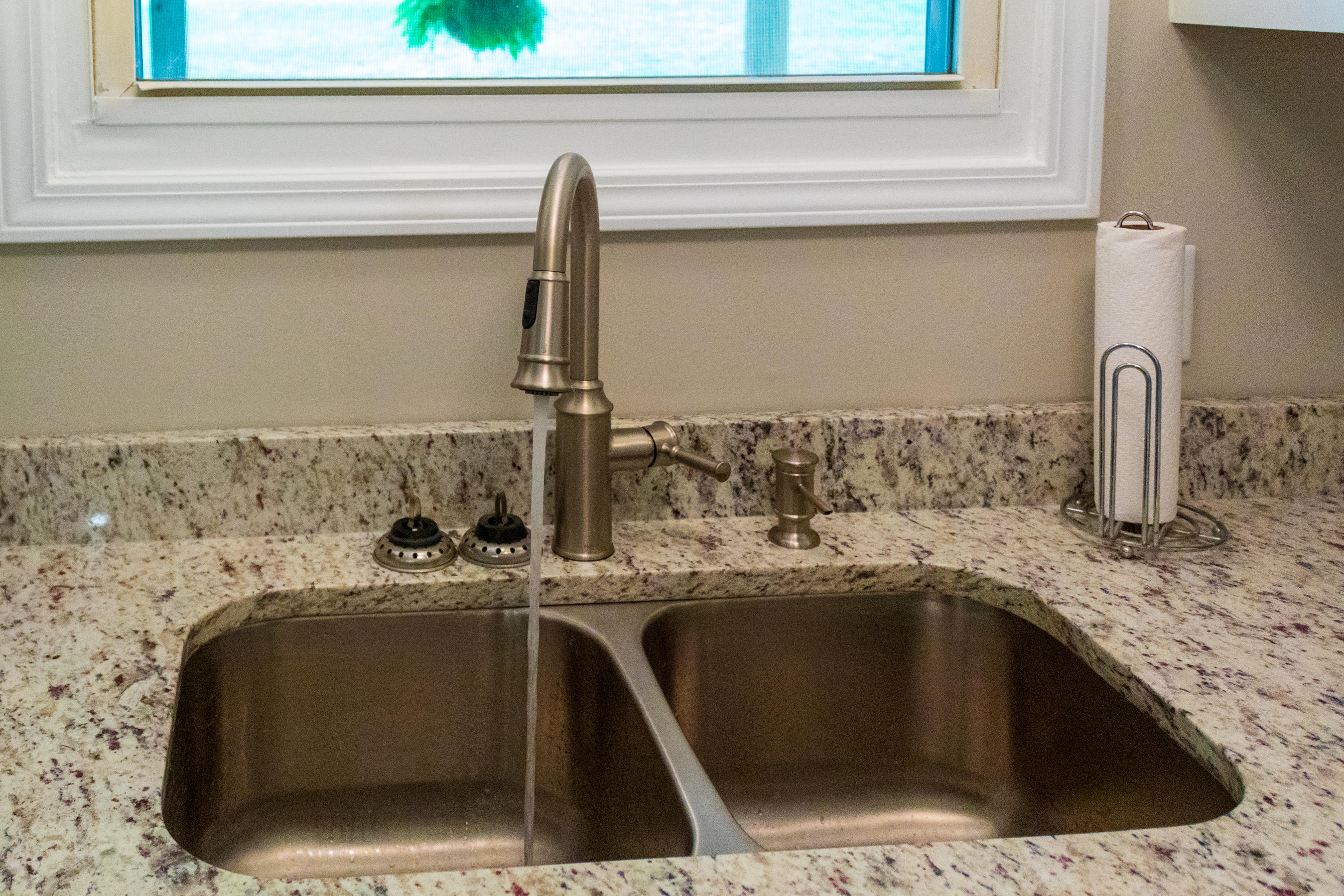 5600 Inca Lane Kingsport, TN 37664 - Photo 34 of 47 Sink