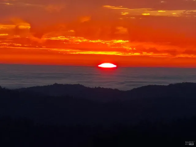 $356,000 | 4020 Ridge Circle, Willits, CA 95490