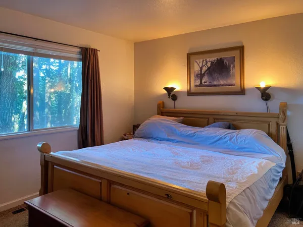 $350,000 | 4020 Ridge Circle, Willits, CA 95490