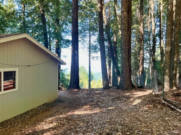 $350,000 | 4020 Ridge Circle, Willits, CA 95490