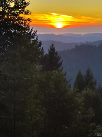 $350,000 | 4020 Ridge Circle, Willits, CA 95490