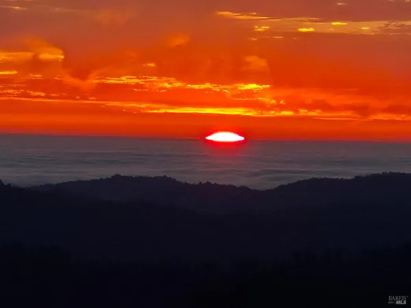 $350,000 | 4020 Ridge Circle, Willits, CA 95490