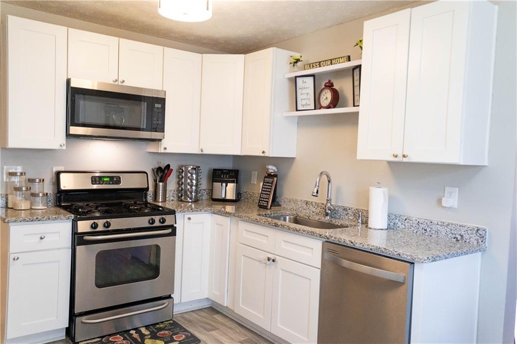 5283 Biffle Downs Road Stone Mountain, GA 30088 - Photo 8 of 19