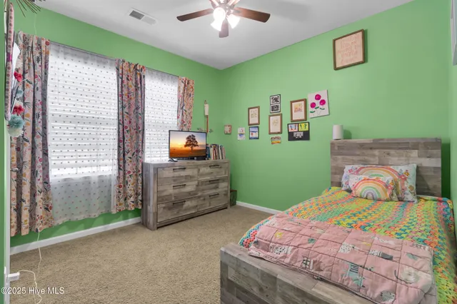 $2,300 | 402 Isabelle Street, New Bern, NC 28560