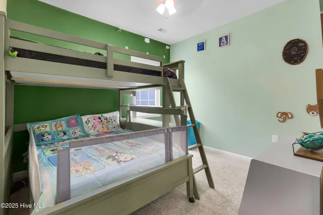 $2,300 | 402 Isabelle Street, New Bern, NC 28560