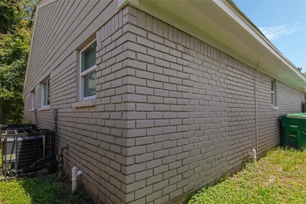 $1,150 | 3621 Mainer Street, Unit C, Houston, TX 77021