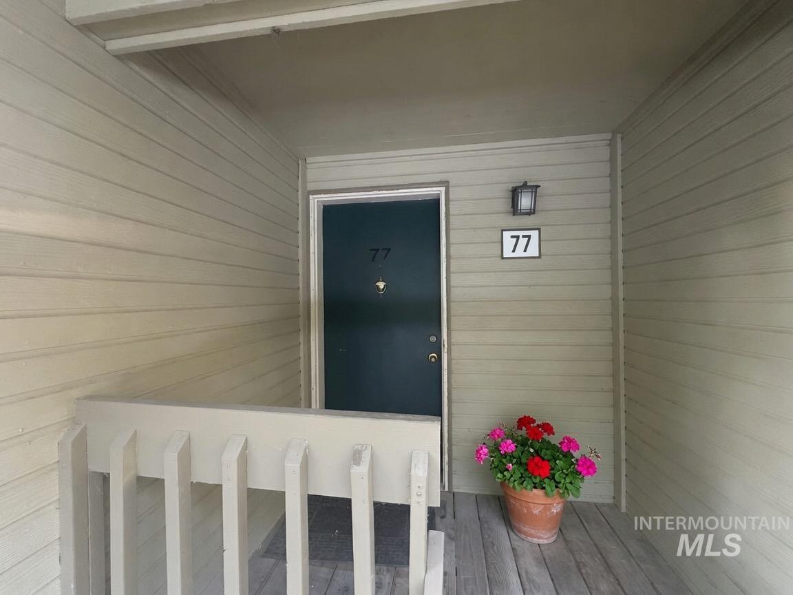 3687 South Gekeler Lane, Unit 77 Boise, ID 83706 - Photo 1 of 34