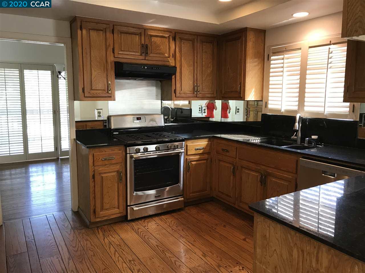 20 Tamarisk Moraga, CA 94556 - Photo 5 of 12