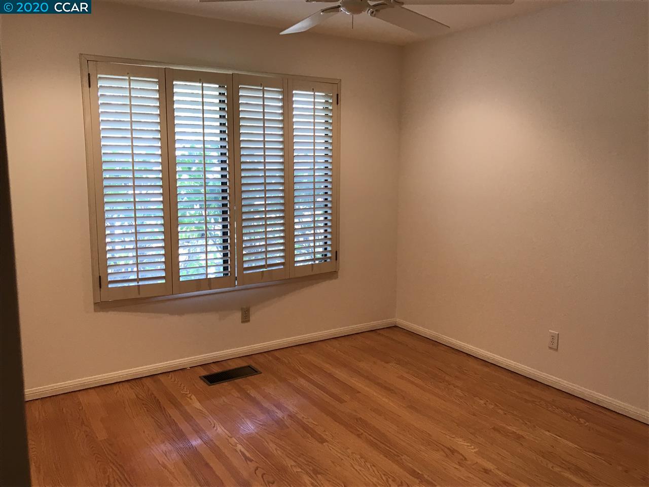 20 Tamarisk Moraga, CA 94556 - Photo 10 of 12