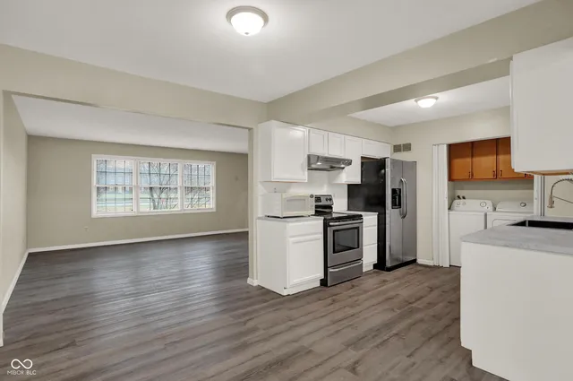 $299,900 | 8553 Broadway Street, Indianapolis, IN 46240