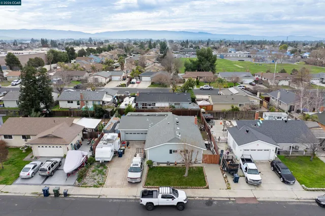 $940,000 | 5833 Singing Hills Avenue, Livermore, CA 94551