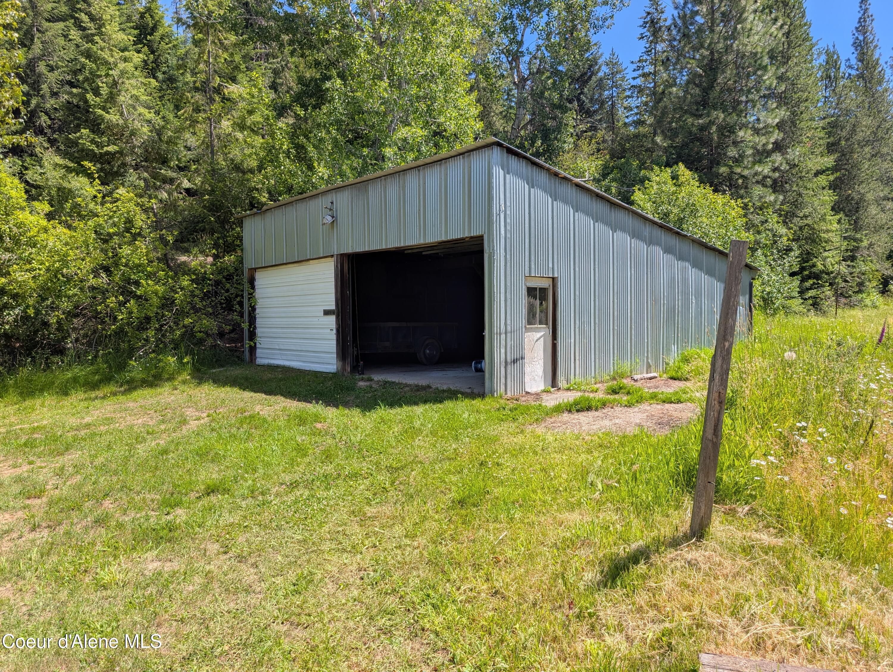 3115 Cherry Creek Road St. Maries, ID 83861 - Photo 42 of 52 3115 Cherry Creek lower shop pic 1