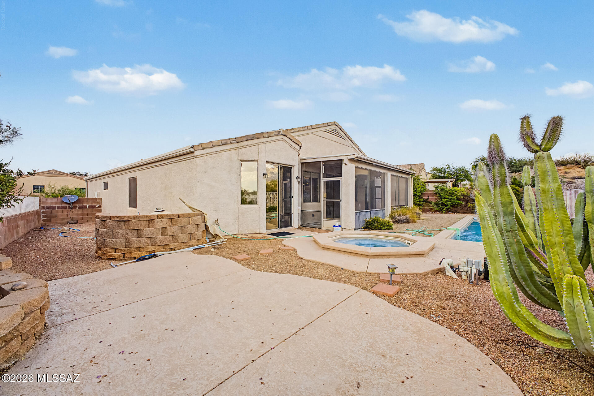 573 West Silvertip Road Oro Valley, AZ 85737 - Photo 29 of 32
