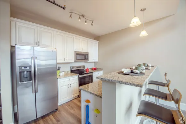 $1,800 | 11 Eagle Street, Unit 157, Providence, RI 02908