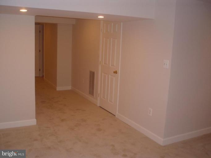 2414 Ansdel Court Reston, VA 20191 - Photo 11 of 13 Master Bedroom