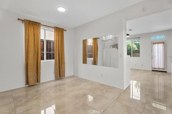 $3,800 | 19335 Ackerman Avenue, Newhall, CA 91321
