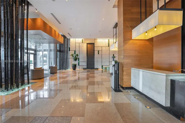 $5,500 | 6899 Collins Avenue, Unit 1409, Miami Beach, FL 33141