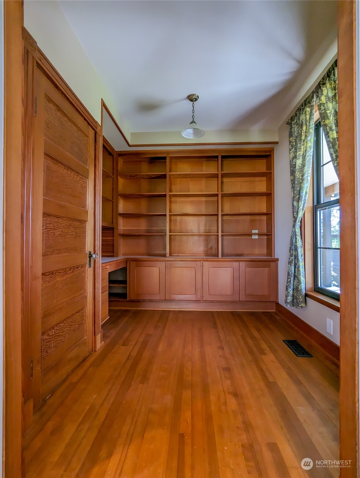 16593 McLean Road Mount Vernon, WA 98273 - Photo 15 of 40 Gallery Image 15