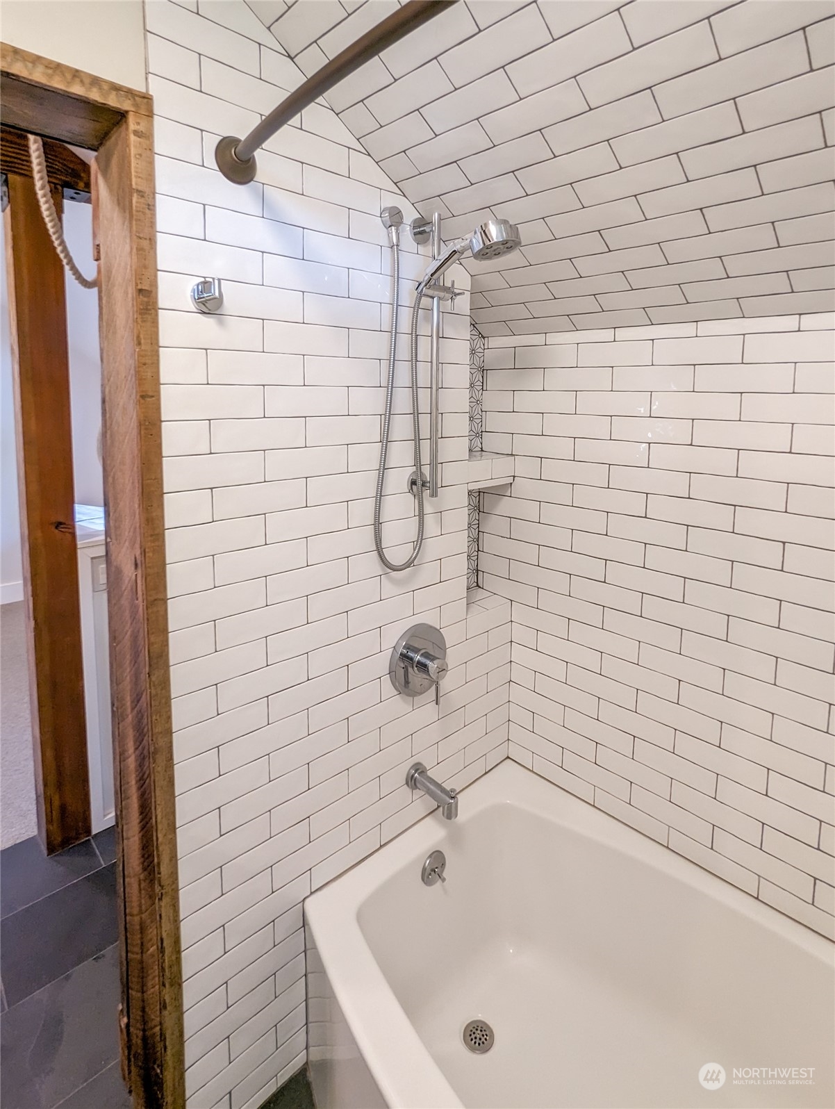 16593 McLean Road Mount Vernon, WA 98273 - Photo 19 of 40 Gallery Image 19