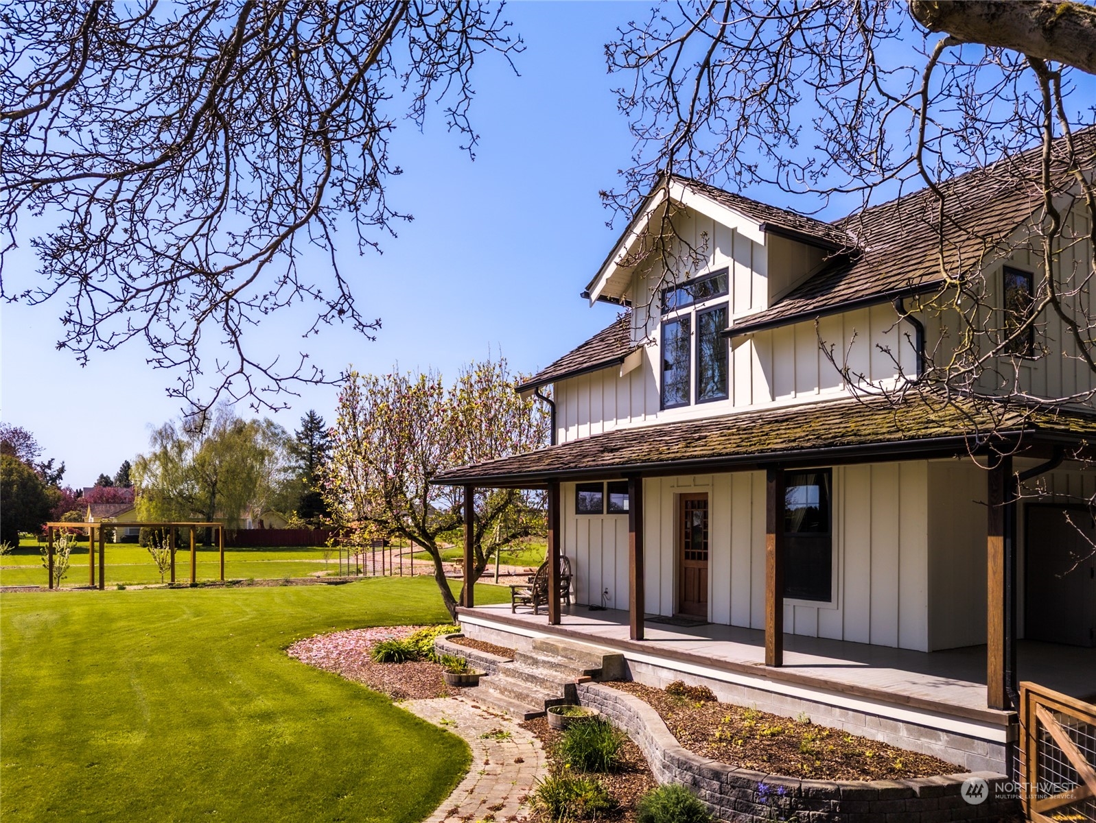 16593 McLean Road Mount Vernon, WA 98273 - Photo 3 of 40 Gallery Image 3