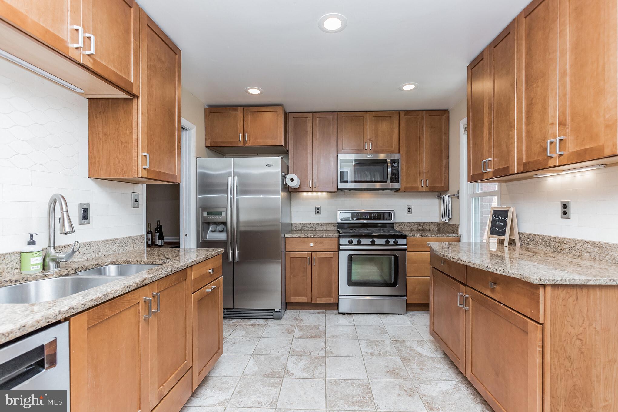 2110 Military Road Arlington, VA 22207 - Photo 14 of 33