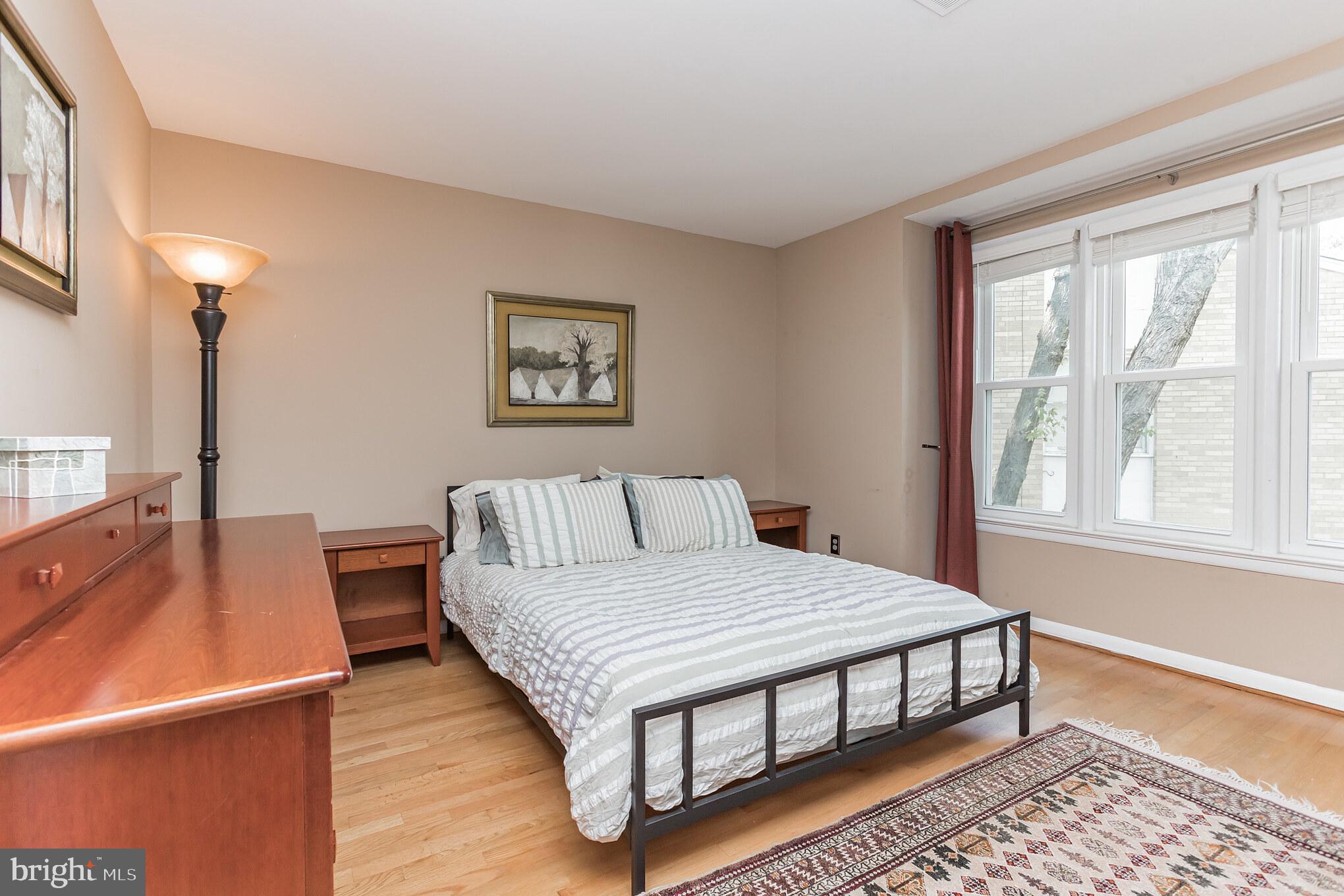 2110 Military Road Arlington, VA 22207 - Photo 24 of 33