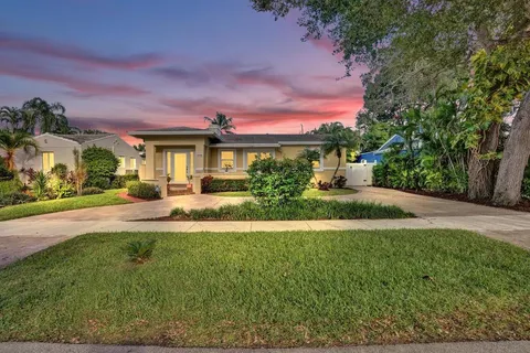 $1,395,000 | 408 Northeast 9th Avenue, Fort Lauderdale, FL 33301