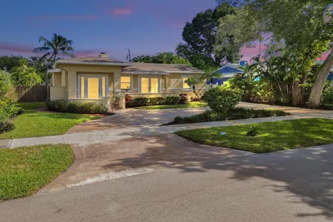 $1,395,000 | 408 Northeast 9th Avenue, Fort Lauderdale, FL 33301