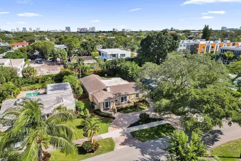 $1,395,000 | 408 Northeast 9th Avenue, Fort Lauderdale, FL 33301