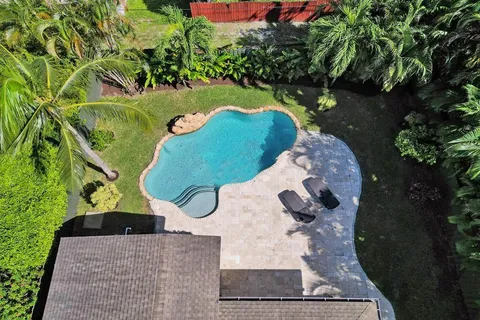 $1,395,000 | 408 Northeast 9th Avenue, Fort Lauderdale, FL 33301