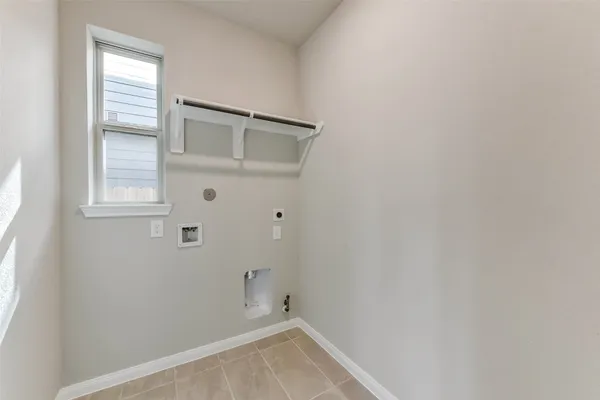$389,212 | 3011 Wicker Lane, Pinehurst, TX 77362