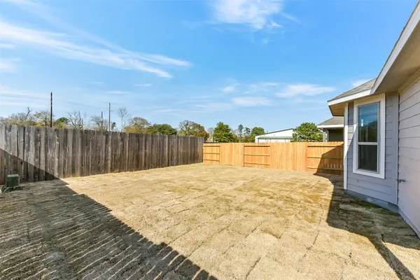 $389,212 | 3011 Wicker Lane, Pinehurst, TX 77362