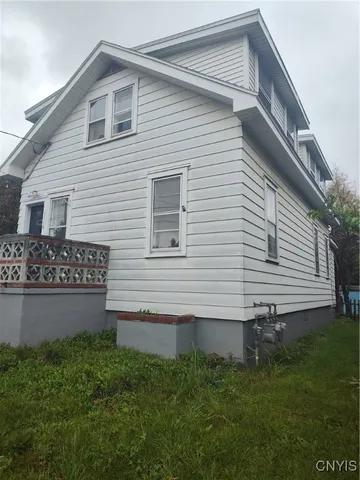 $181,000 | 1004 Champlin Avenue, Whitestown, NY 13502